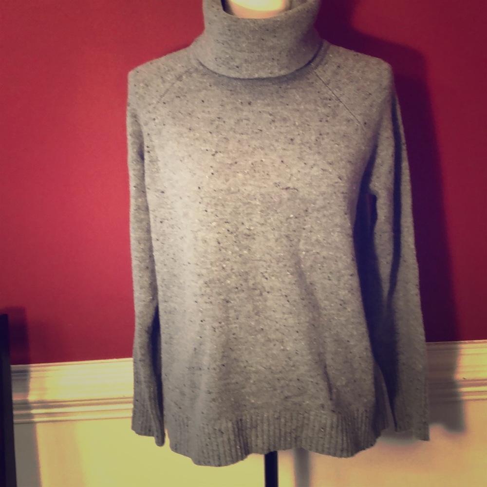 NWOT C&C California Gray Turtleneck Sweater